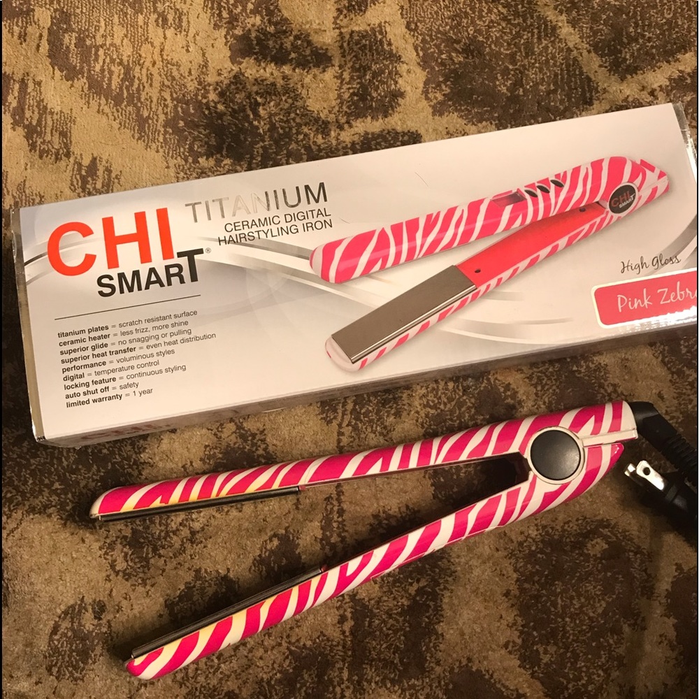Chi smart titanium hairstyling iron